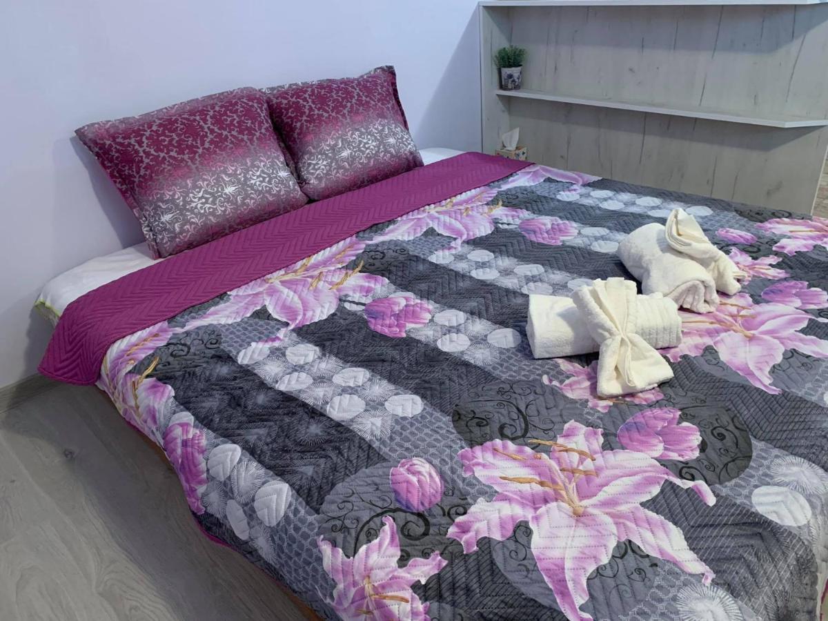 Comfy Studio Apartment By The Flower Market Warna Exterior foto