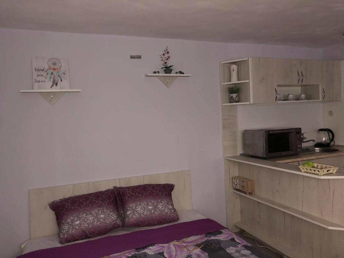 Comfy Studio Apartment By The Flower Market Warna Exterior foto